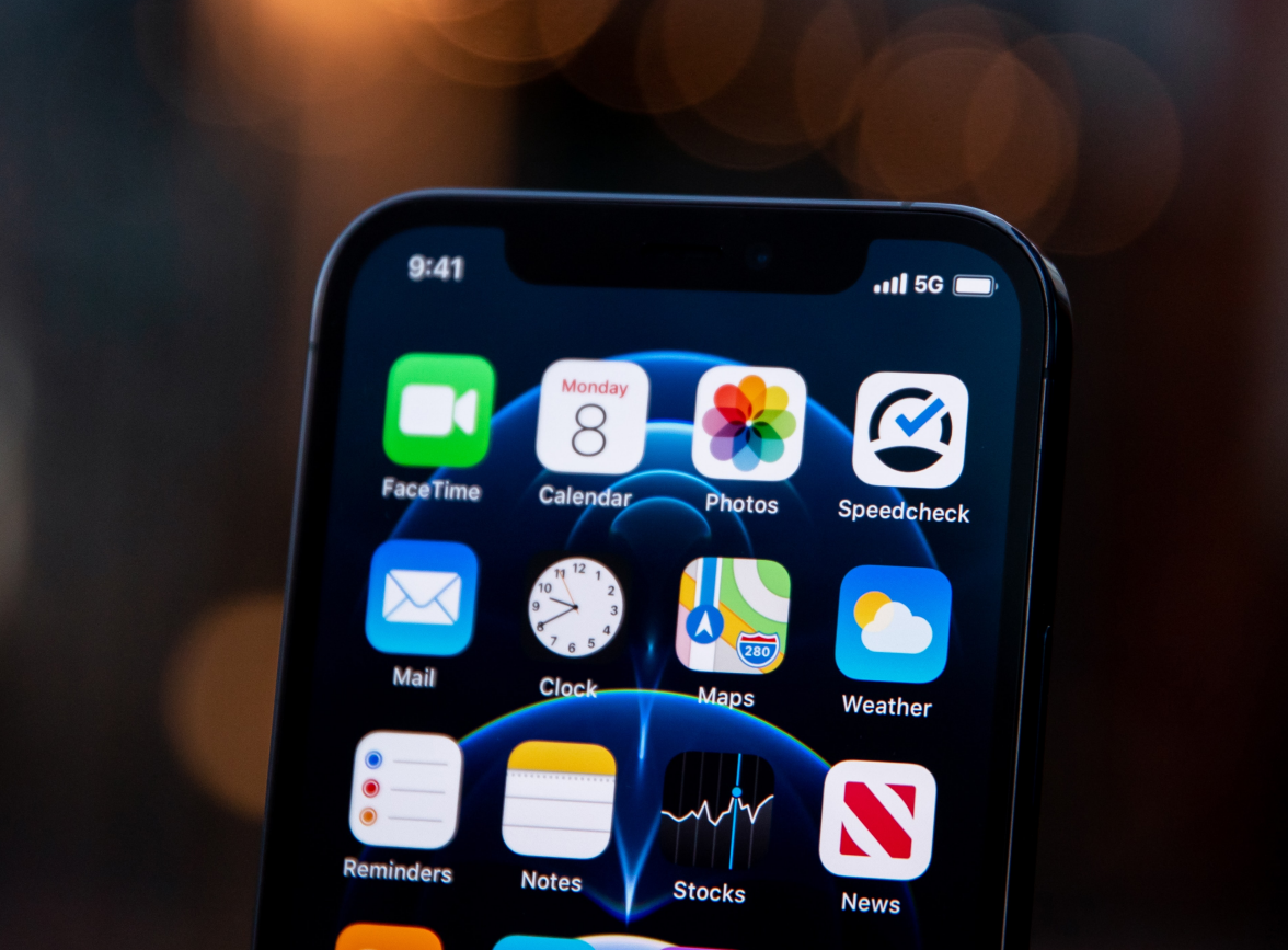 遂川苹果手机维修分享为什么 iPhone 12 在冬季会自动关机 